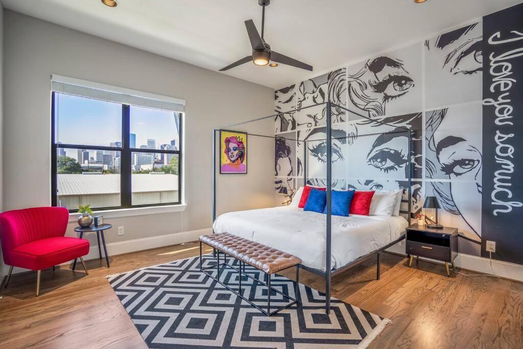 Luxury Downtown Home W Rooftop Deck In The Skyline ヒューストン エクステリア 写真